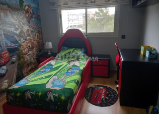 Lit de garçon plus 4 pièces 