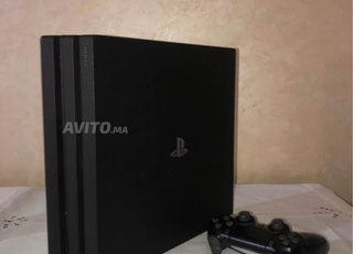 Ps4 Pro 1 tera 2 manette