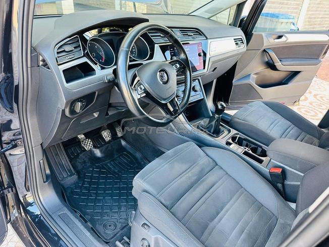 Volkswagen Touran Diesel Manuelle 2017 à El Jadida