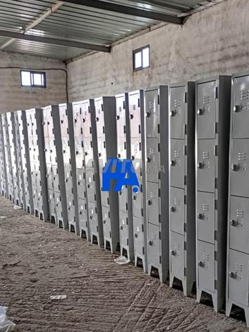 vestiaire/casier métallique de 1 à 4 portes