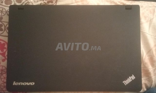 vente d'un ordinateur portable Lenovo thinkpad X1  