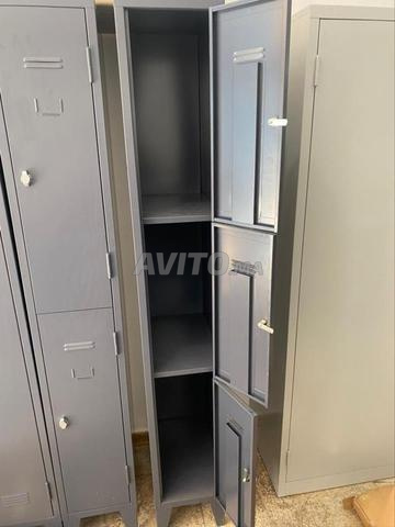 /// vestiaire haute qualité 8/10