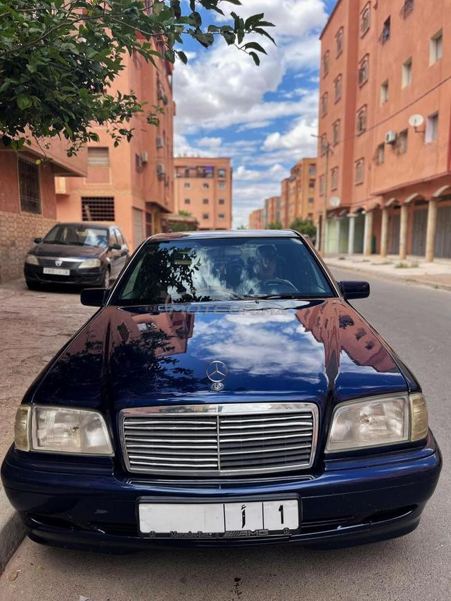 Mercedes-Benz220