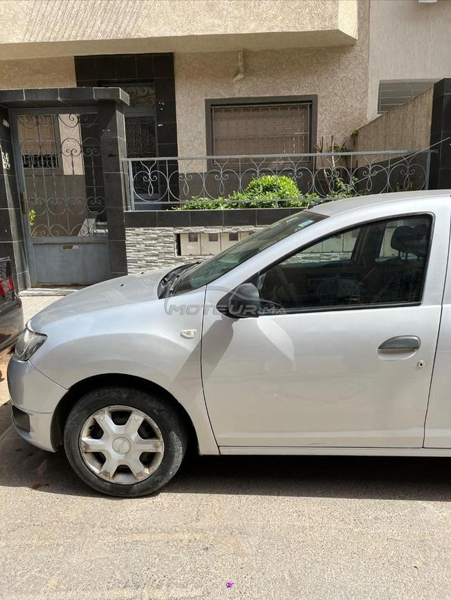 Dacia Logan Essence Manuelle 2016 à Casablanca