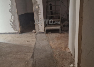 محال تجاري للبيع لمساحة 76 متر 