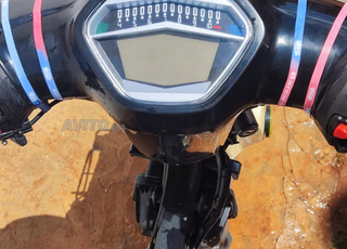 موطور البيع C100 BECANE 