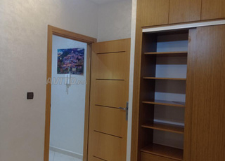 appartement a vendre a imm privé 2iem etage 