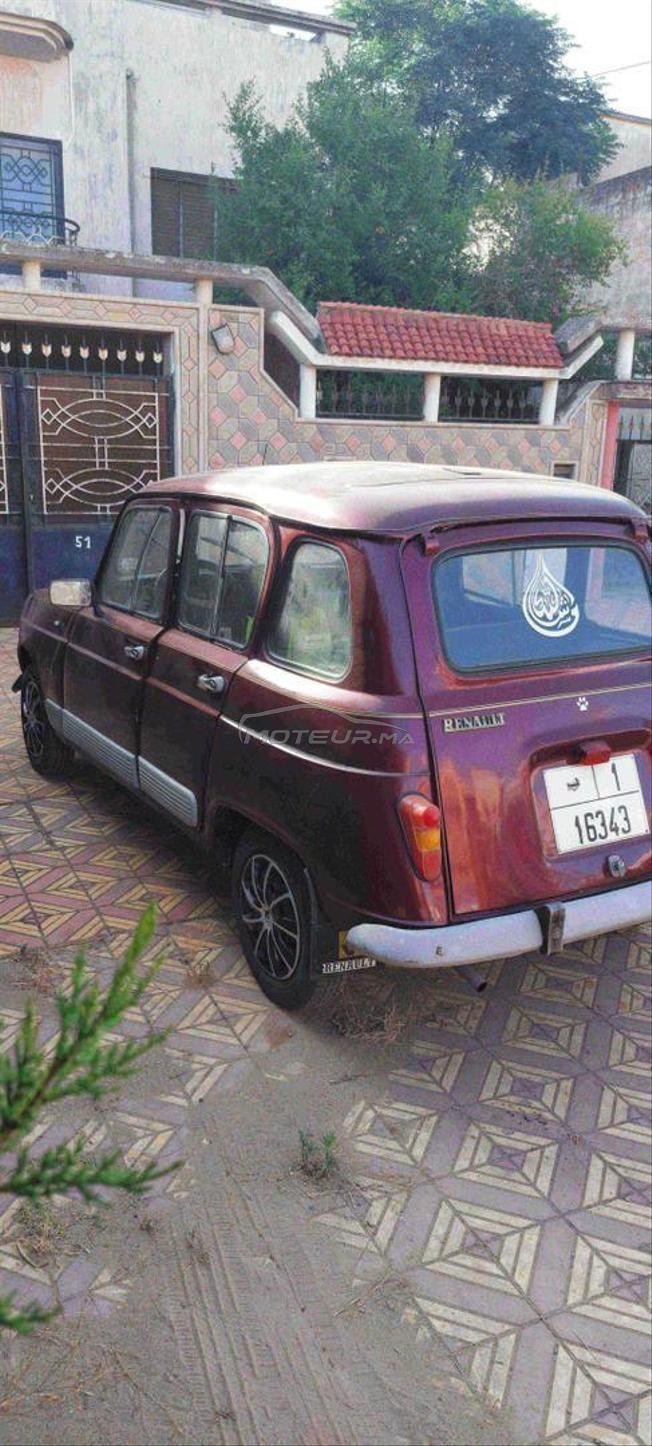 Renault r4 