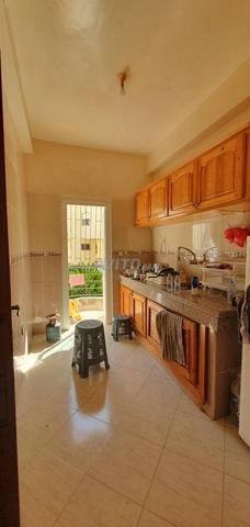 شقة مفروشة للبيع الطابق الأول قرب لافاك 