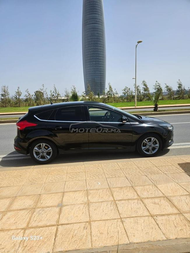 Ford focus avendre model 2017