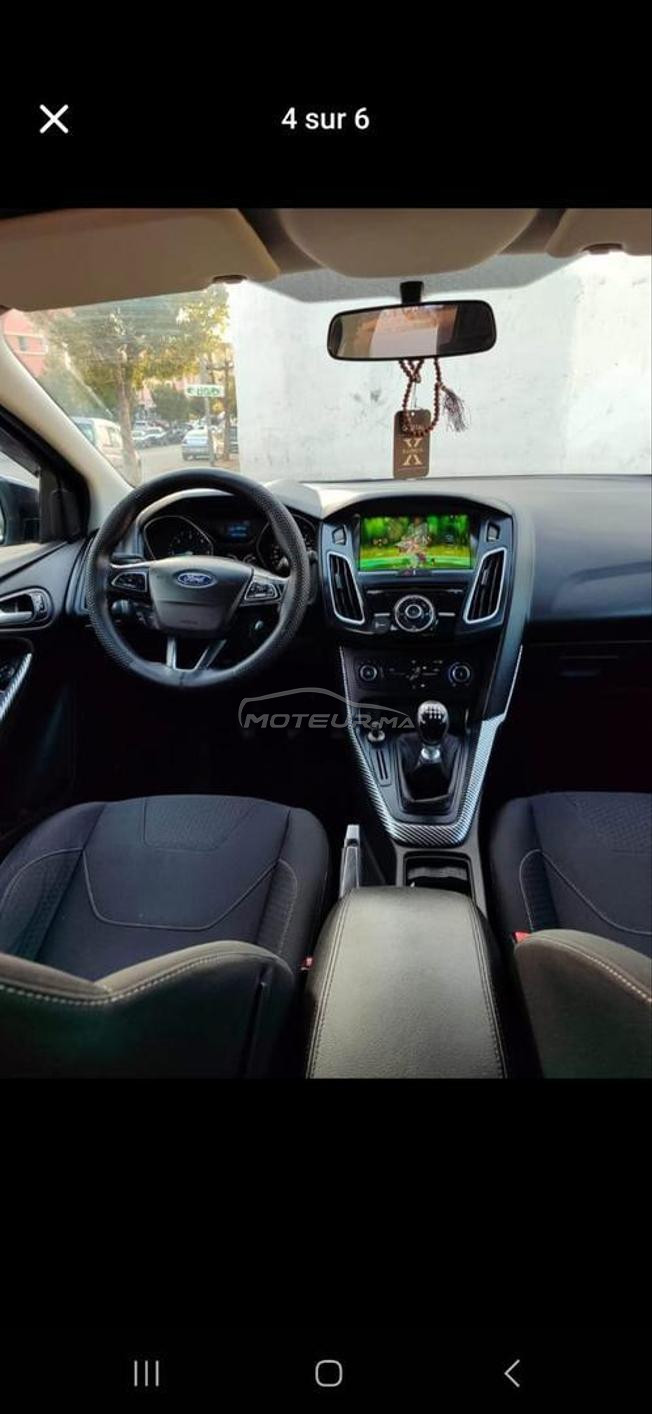 Ford focus avendre model 2017