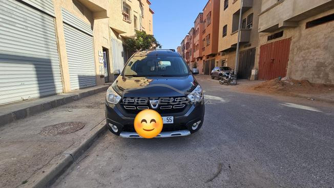 داسيا دوكير