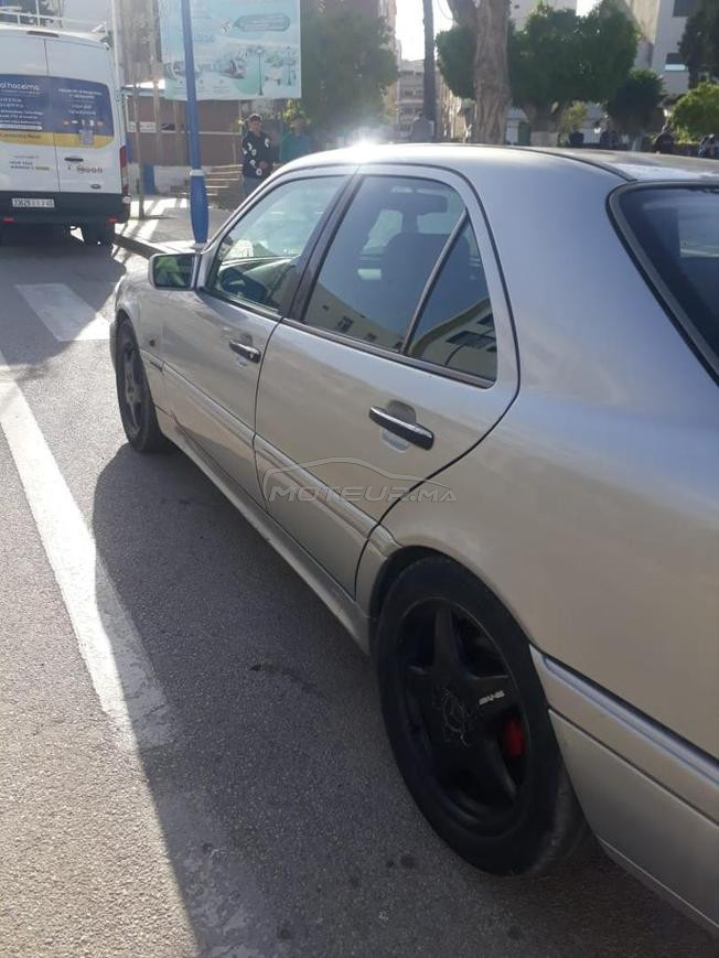 Mercedes classes C250