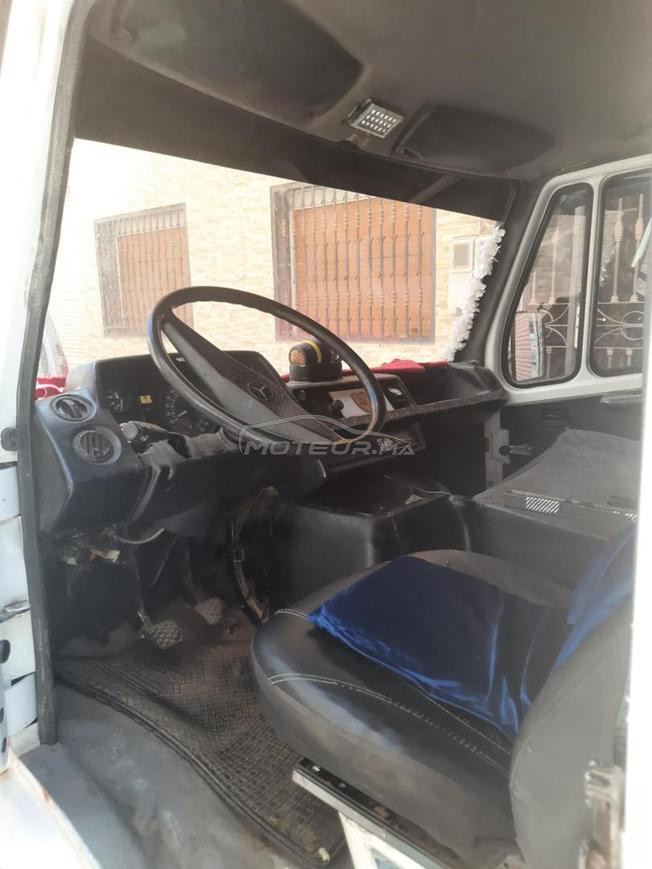 Mercedes-Benz 207D Diesel Manuelle 1982 à Nador