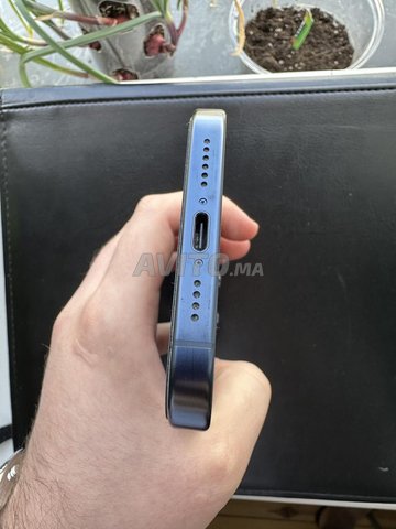 iPhone 15 Pro Max Bleu Titane 512 Go à vendre