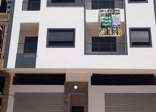 2 magasins à vendre à dabomey