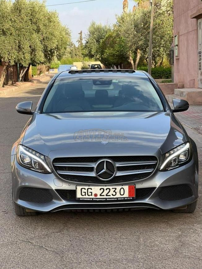 Mercedes-Benz 220 Diesel Automatique 2017