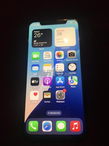 IPHONE XS 256 GB TRES BONNE ETAT - 2