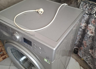 machine à laver Ariston