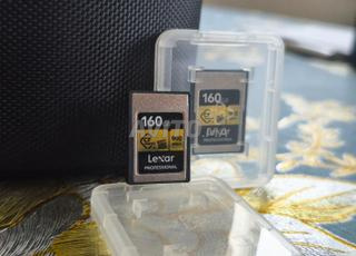 CF express TypeA 900Mbs neuve