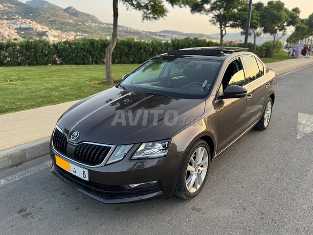 Skoda Octavia Toit Panoramic BVA 67k 2021 Tetouan 