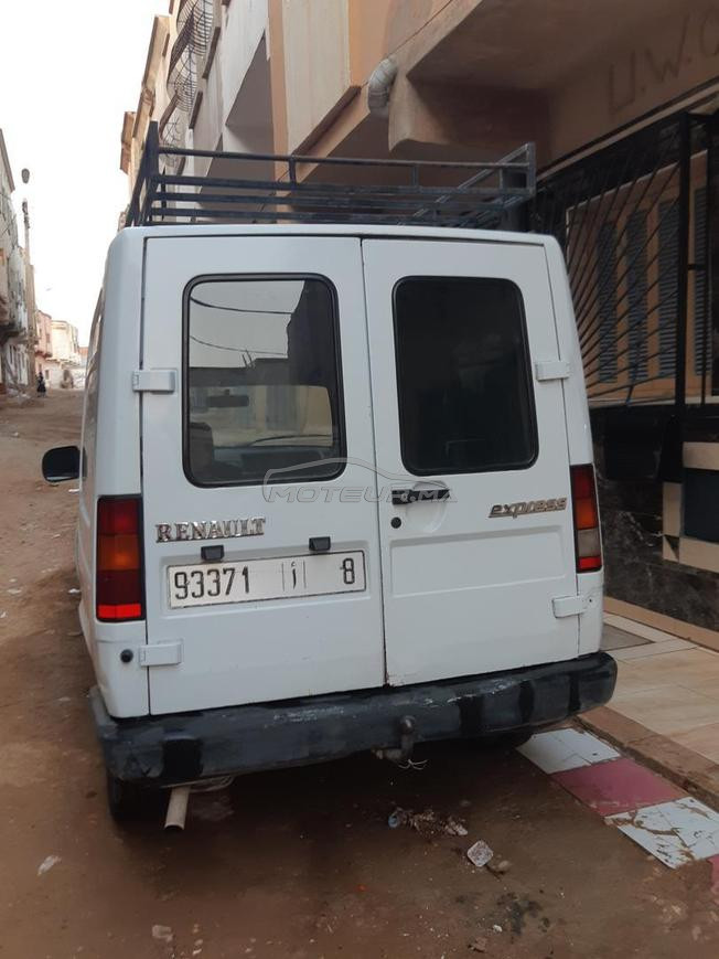 renault  express