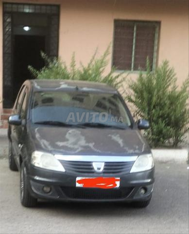 Dacia Logan Diesel Manuelle 2010 à Marrakech - 2