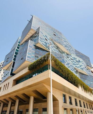 À VENDRE / À LOUER  BUREAU DE 523 m²  MARINA CASA