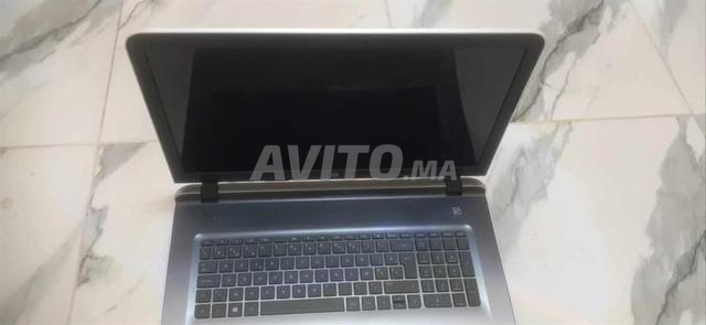 Pc portabal HP core i 7 5500U 2 40 GHz  256Go SSD