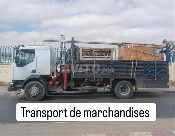 Location camion grue et transport marchandises