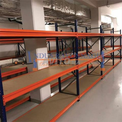 Rayonnage de stock mi lourd de qualité premium