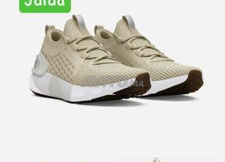 under armor hovre phantom 3 Se