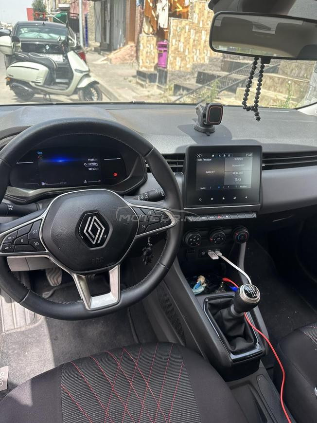 Renault Clio Diesel Manuelle 2024 à Casablanca