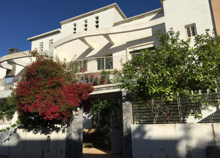 فيلا للبيع مكناس همزة 