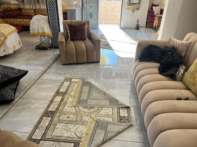 فيلا للبيع في حي لا كولين