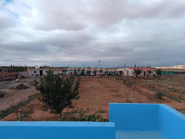 فيرمة ملكية مجهزة بمسبح ferme équipée 2 hectare400