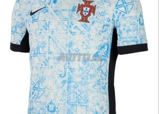 قميص منتخب البرتغال طبق الأصلي