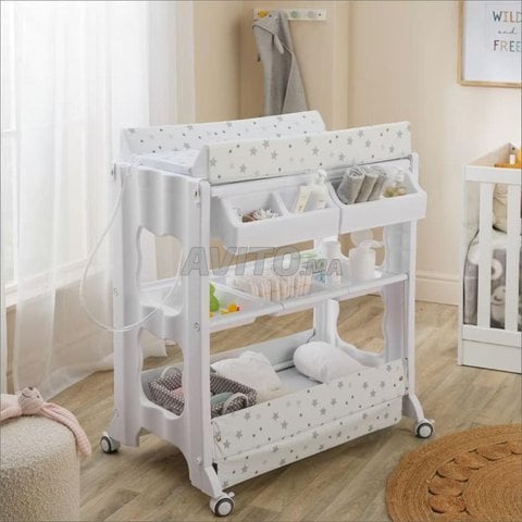 Table a langer avec baignoire neuve