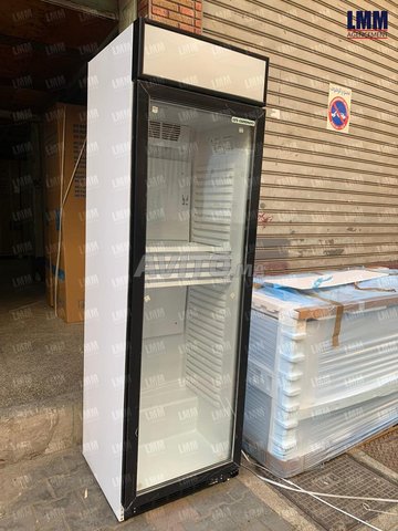 frigo économise trois couleur noir blanc  le grès