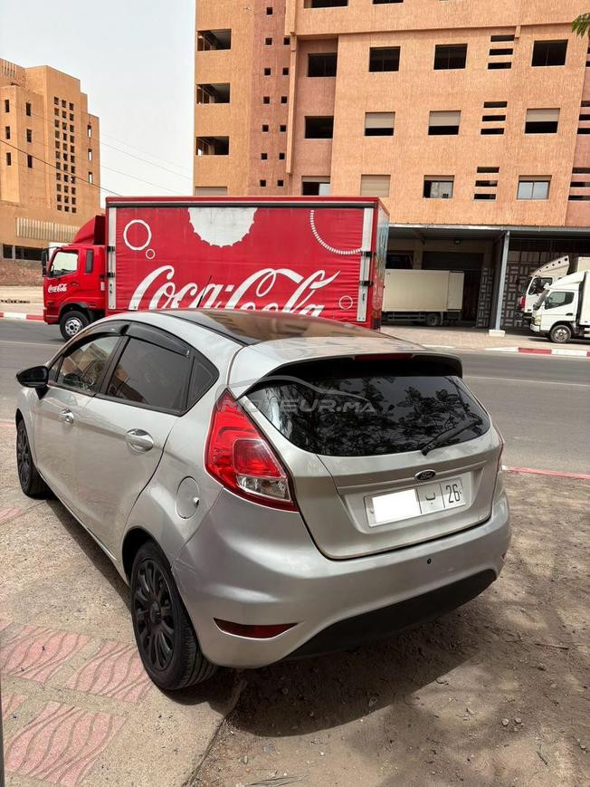 Ford Fiesta Essence Manuelle 2016 à Marrakech