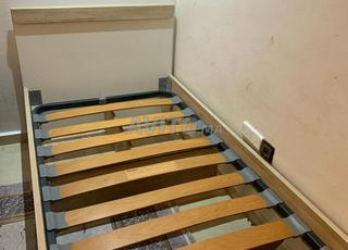 lit a vendre en bon état 