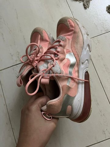 Nike Air Max 270 React Rose – Taille 38– Bon état