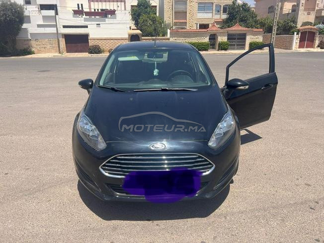 Ford Fiesta Essence Manuelle 2017 à Agadir