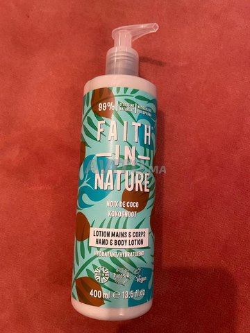 Lotion végétalienne à la noix de coco