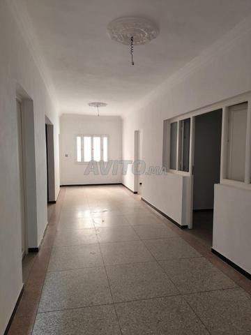 Maison à deux étages à vendre