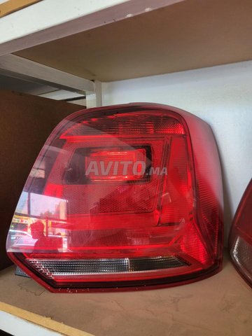 feux arrière droit polo