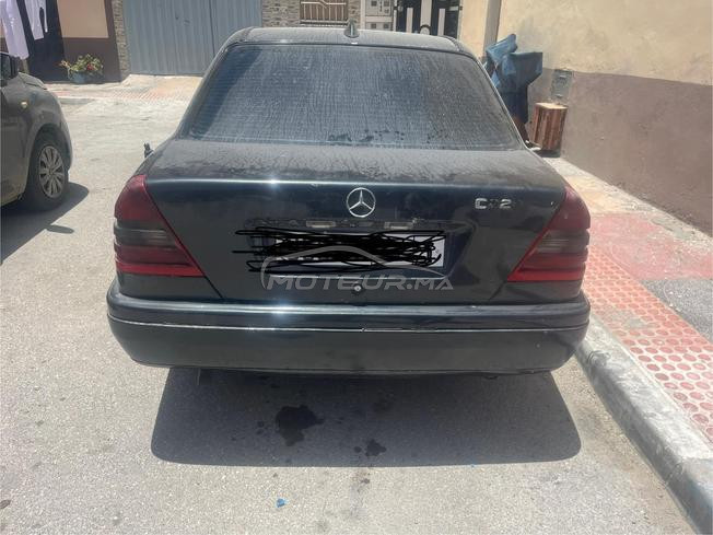 Mercedes-Benz C220 Diesel Manuelle 1996 à Dakhla