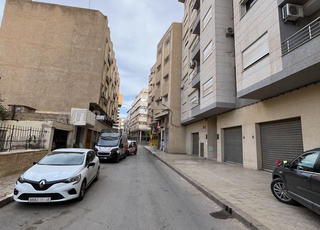 À louer / À vendre – Local commercial de 88 m²