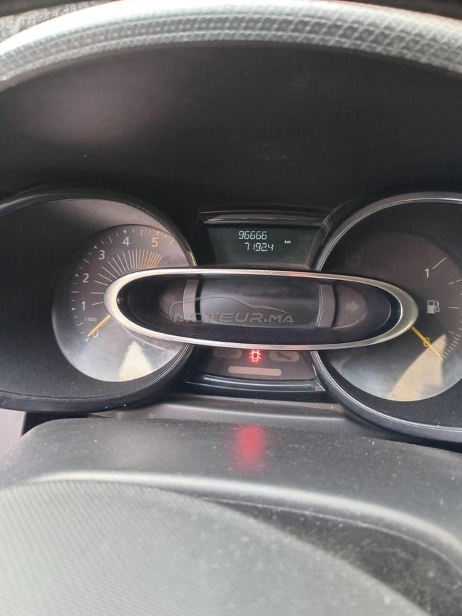 clio 4 très bon état 