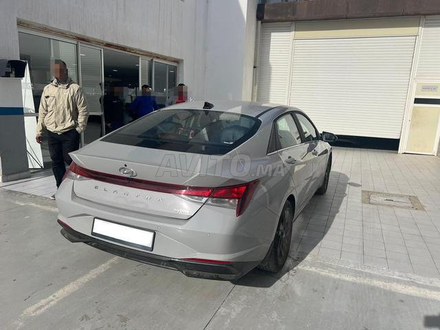 Hyundai Elantra Hybride Automatique 2023 à Kénitra - 2